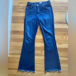 MOTHER Weekender Fray Denim Jean | Size 28